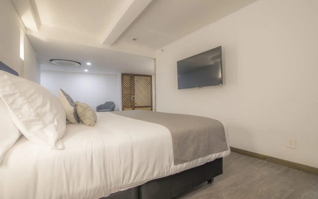 Hotel Santa Catalina By OxoHotel