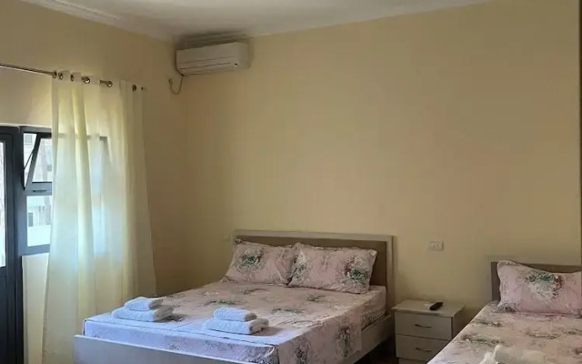 Canary Hotel