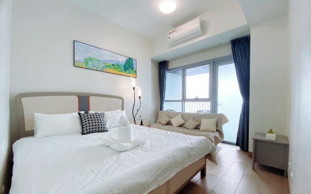 Deluxe Apartment Balcony Sea View