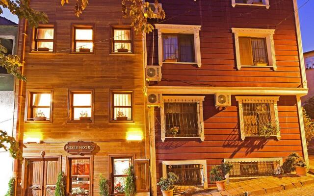 Fides Hotel Old City Стамбул вид на фасад