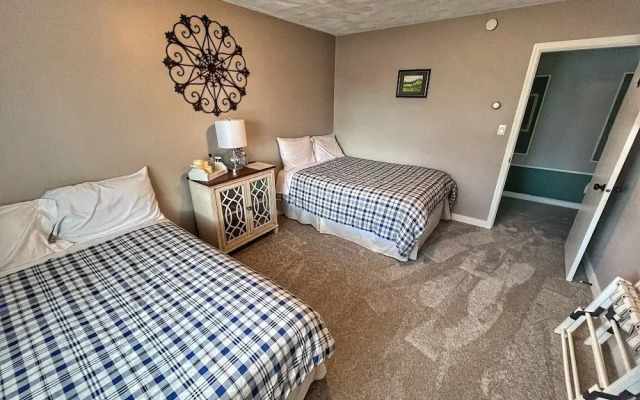 Sunny Shuswap B&B