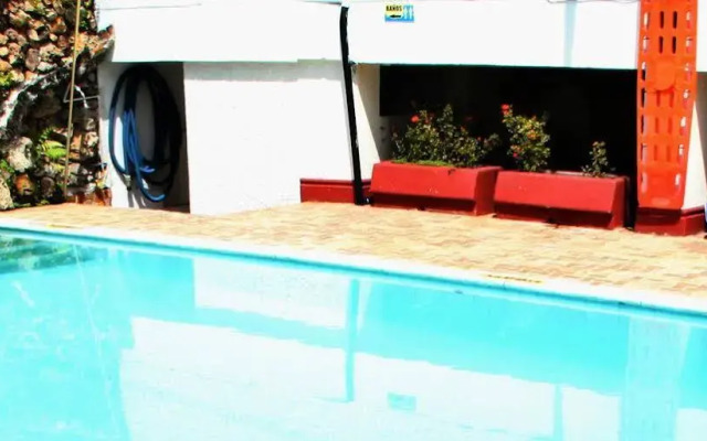 Hotel Dinastia Real