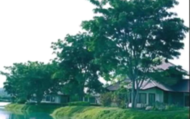 Blue Sapphire Golf & Resort