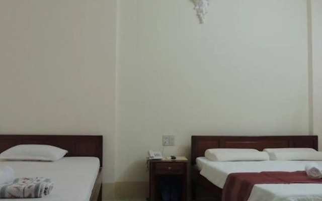 OYO 971 Lam Hoang Hotel (Vaccinated Staff)