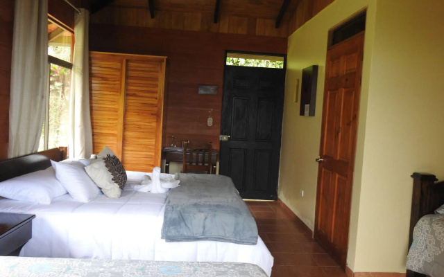 Heliconias Lodge and Rainforest