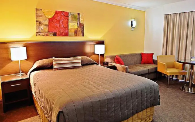 Comfort Inn Governor Macquarie