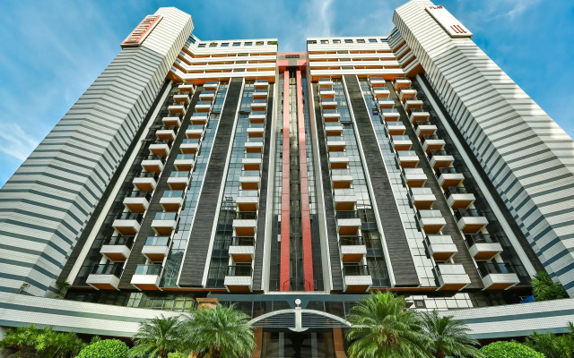 Metropolitan Hotel by Atlantica
