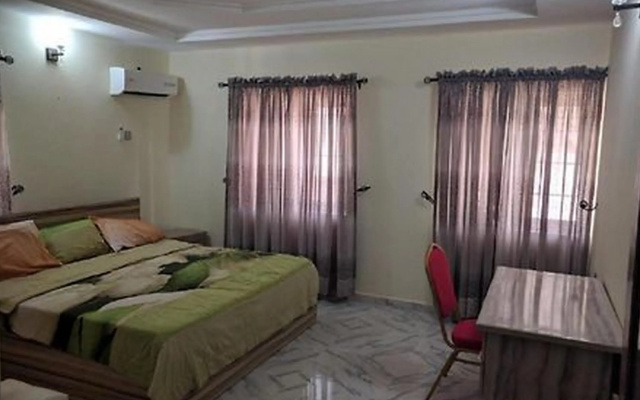 Crown Apartments Extended Stay Suites