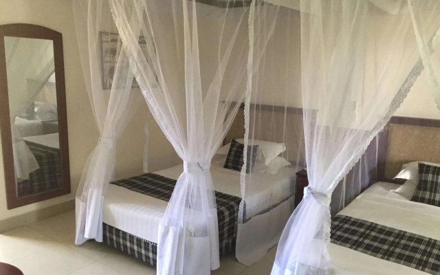 Oceanic Bay Hotel & Resort