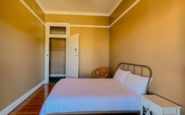 Commercial Hotel Bega
