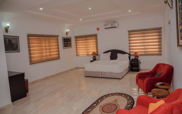 Orisun Resort & Gallery