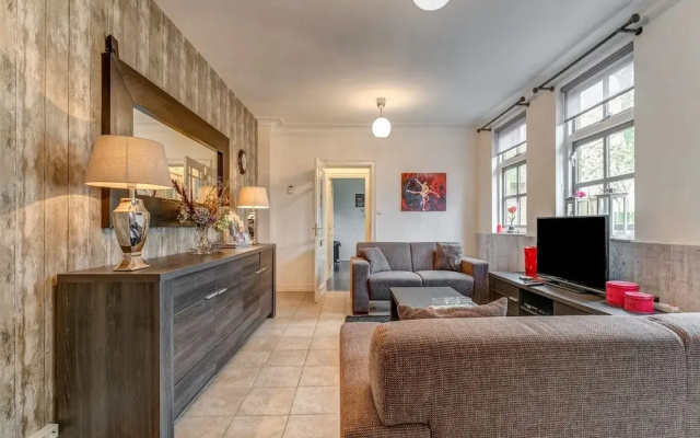 Atmospheric Apartment Near the Beach