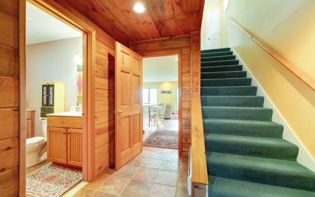 Burke Mountain Vacation Rental: Ski-in/ski-out!