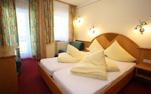 Apartment in Kleinarl with Ski Boot Heaters,Parking, Heating
