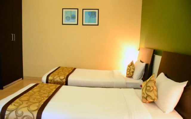 OYO 6002 Avezeekaa Corporate Residency