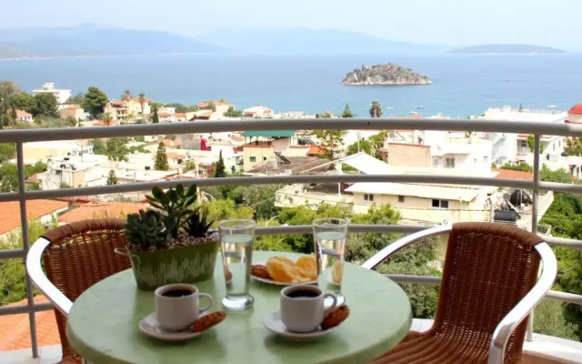Amaryllis Hotel Apartments