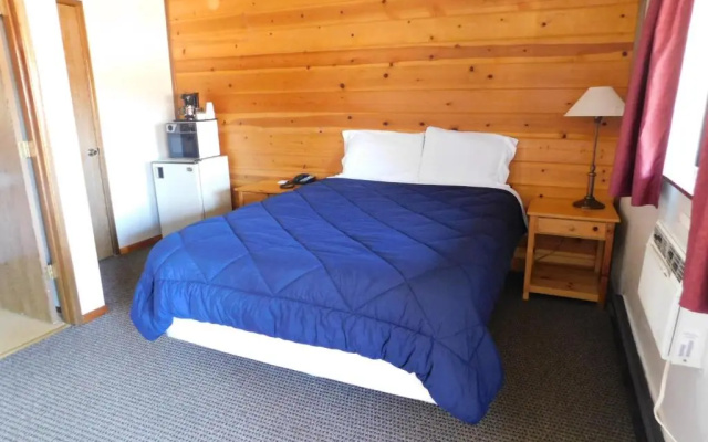 Packwood Inn