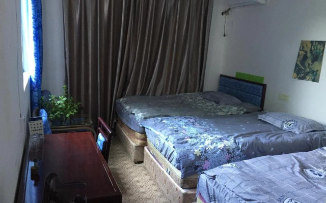 Wuyishan Gufeng Luke Youth Hostel