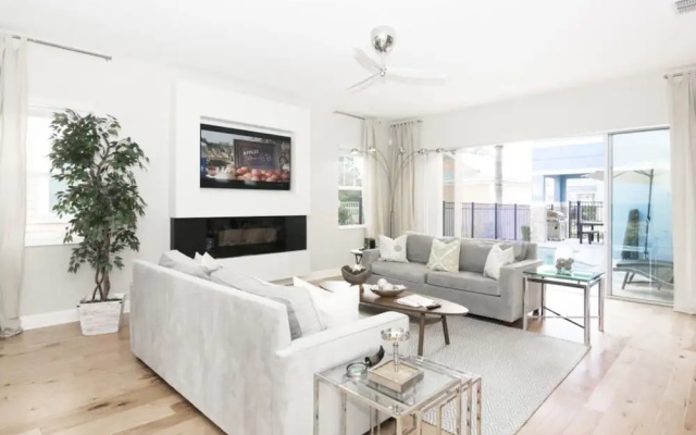 Five Suites Luxury Home RE1492