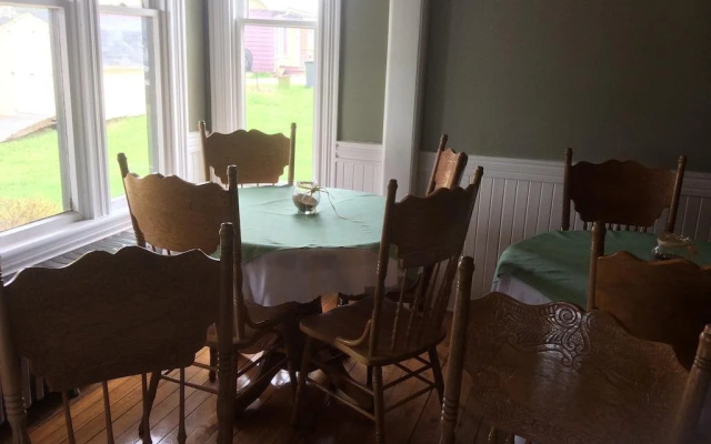 McLean House Inn