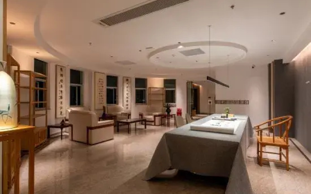 Shi  Jing Hotel