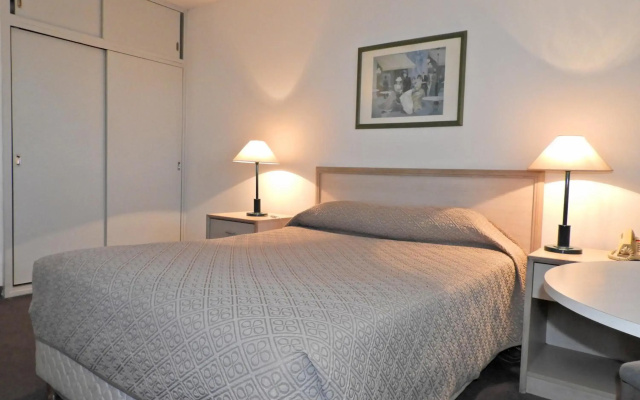 Tres Cruces Hotel