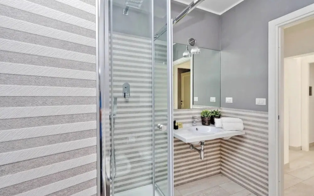 Rm-h501-pale6m5 Monti Apartments - M16