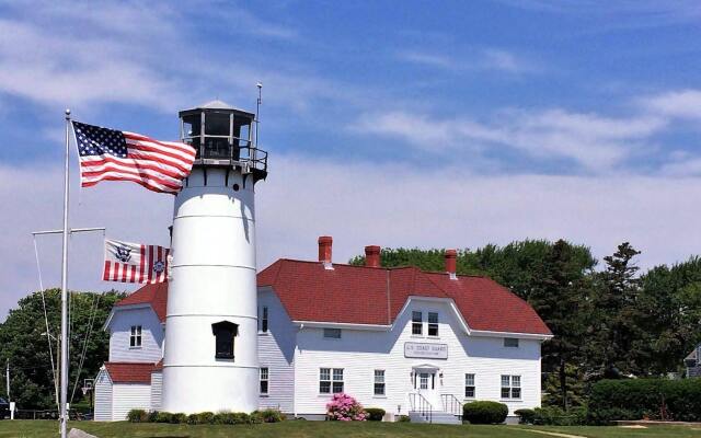 Отель Carriage House Inn США, Чатем - отзывы, цены и фото номеров - забронировать отель Carriage House Inn онлайн вид на фасад