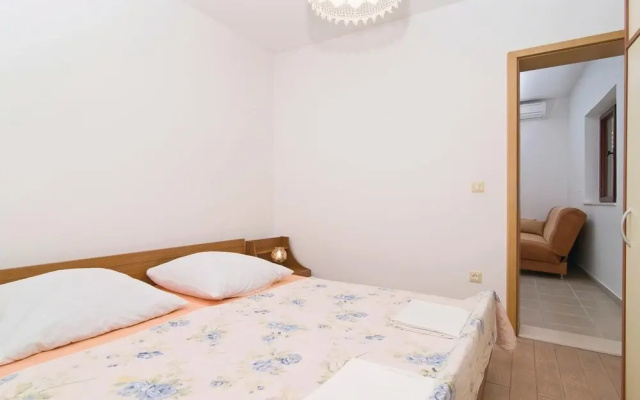 Awesome Home in Sumpetar With Wifi and 1 Bedrooms