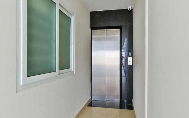 Goldstay 218