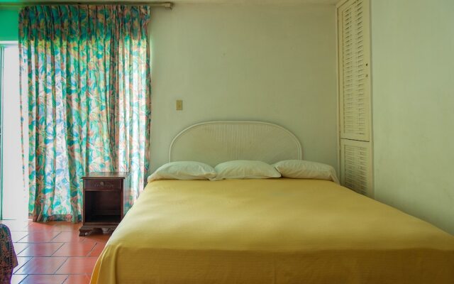 Отель Seagull Beach Studio At Montego Bay Club Resort Ямайка, Монтего-Бей - отзывы, цены и фото номеров - забронировать отель Seagull Beach Studio At Montego Bay Club Resort онлайн комната для гостей