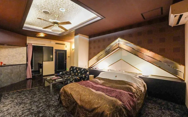 HOTEL CHAREL - Adults Only