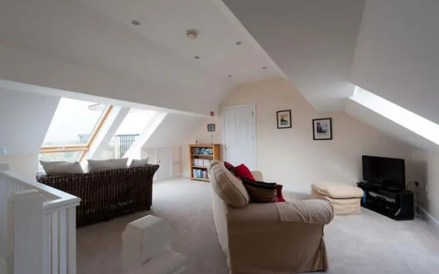 Old Lighthouse View Penthouse
