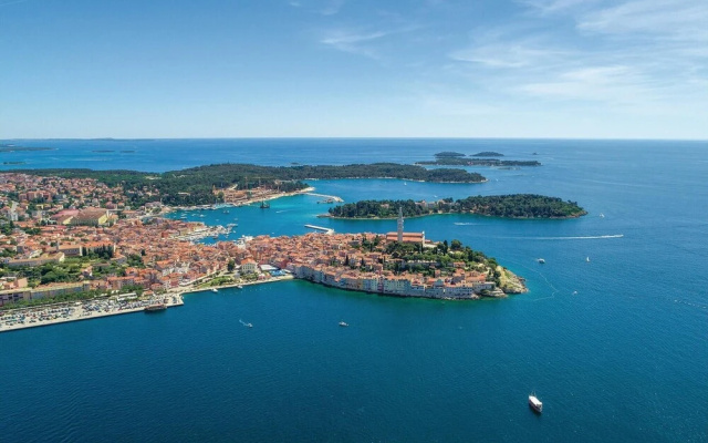 Amazing Apartment in Rovinj With Wifi