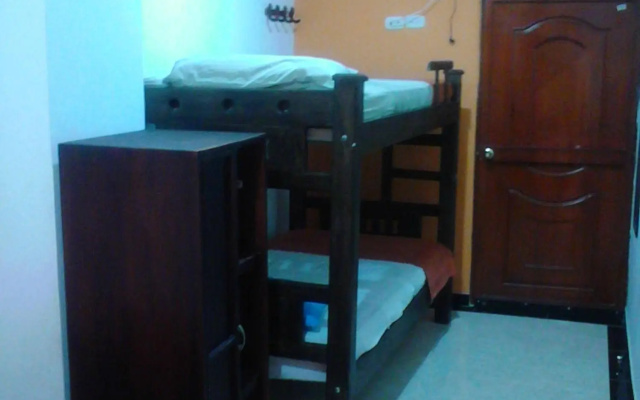 Zleeping Hostel