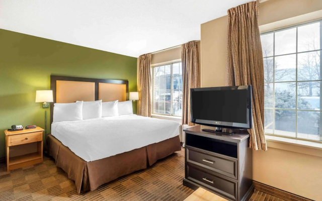 Extended Stay America Select Suites Chicago Westmont Oak Brook