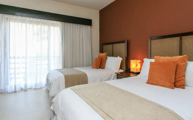 Aldea Thai 2227 2 Bedrooms by RedAwning