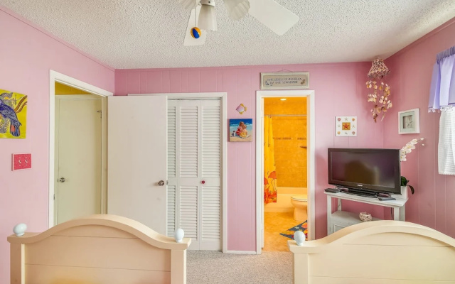Baydream Believer! 5 Bedroom Home