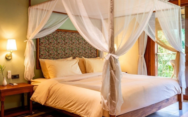 Lost Horizon Resort - Khao Sok