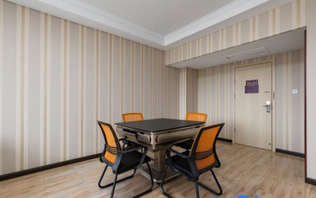 Junyi chain hotel