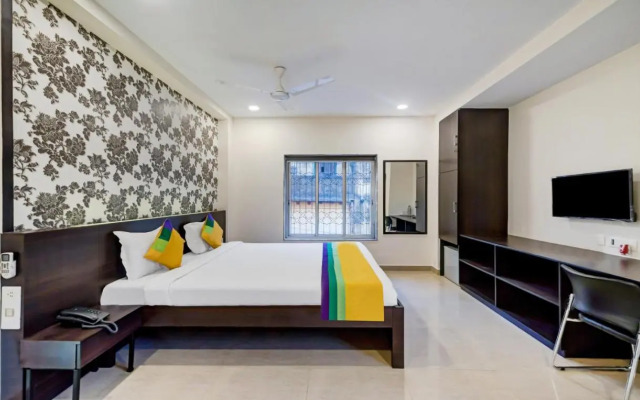 Itsy Hotels Neeranand Plaza, Bhawanipur