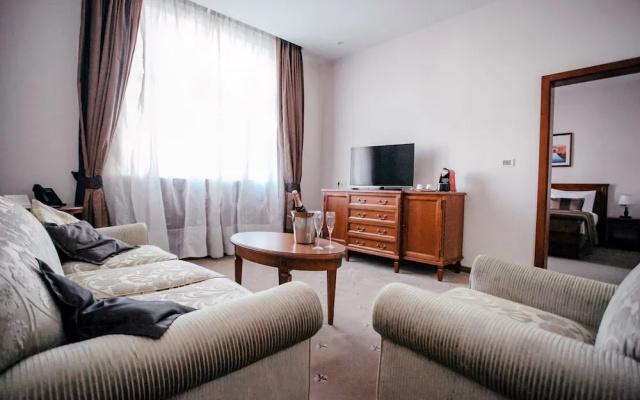 Hotel Stara Lika