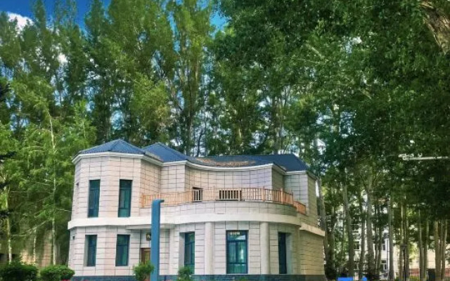Jeminay Hotel