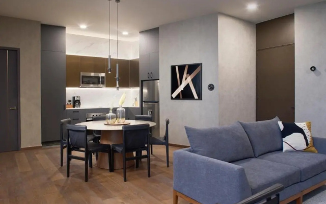 Xoma Boutique Apartments By Viadora