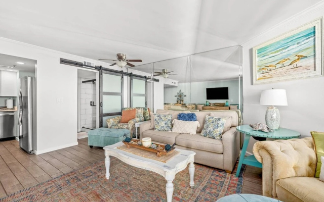 Sunbird 1103 West