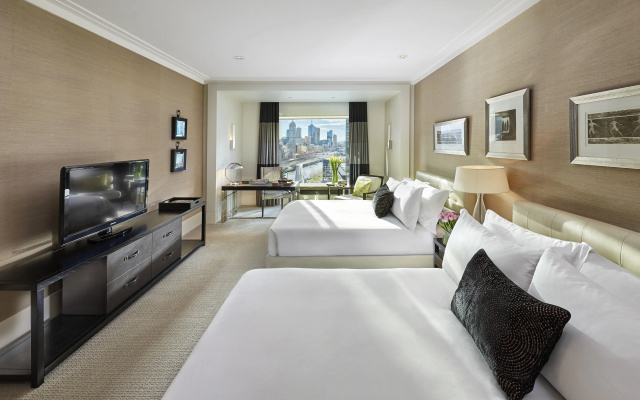 Crown Towers Hotel