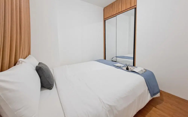 Warm And Cozy 2Br At Urbantown Serpong Apartment