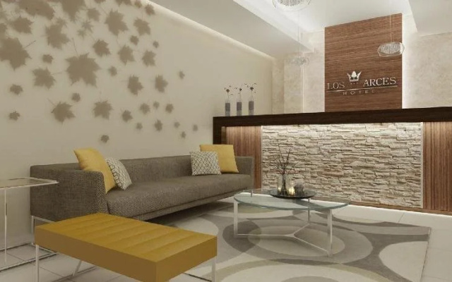 Los Arces Hotel