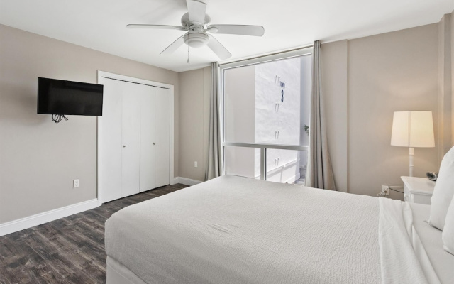 Shoreline Towers 3031 3 Bedroom Condo
