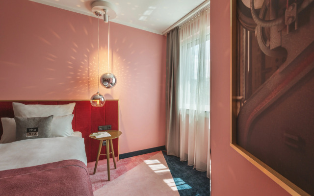 Holiday Inn - the niu, Loco Munich North by IHG
